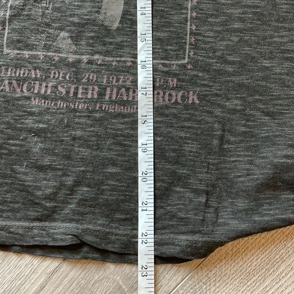 Bowie Classic T with Cuffed Sleeves . - Picture 5 of 10